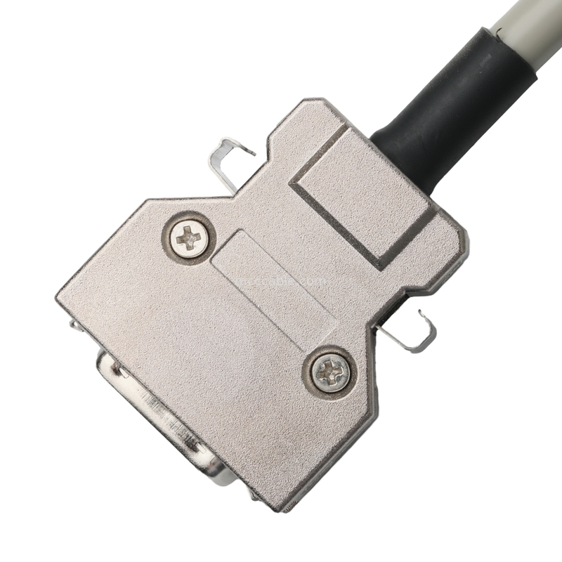 Hd D-Sub do Mdr Kabel z podłączeniem 14p*28 Awg Od 7.0mm Beige Pvc Jack