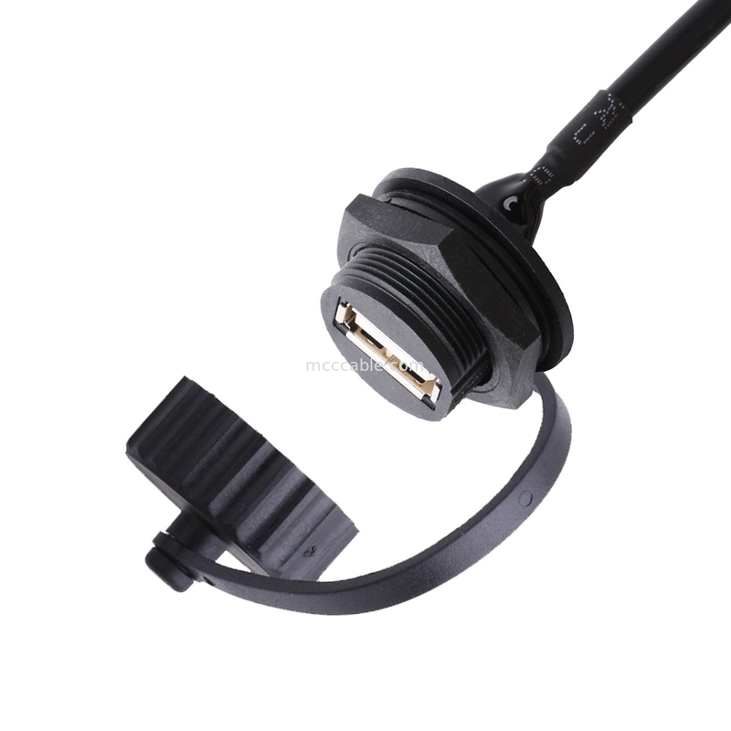 Złącze żeńskie USB 2.0 A z osłoną i nasadką na kable USB 2.0 A wykonane na wymiar