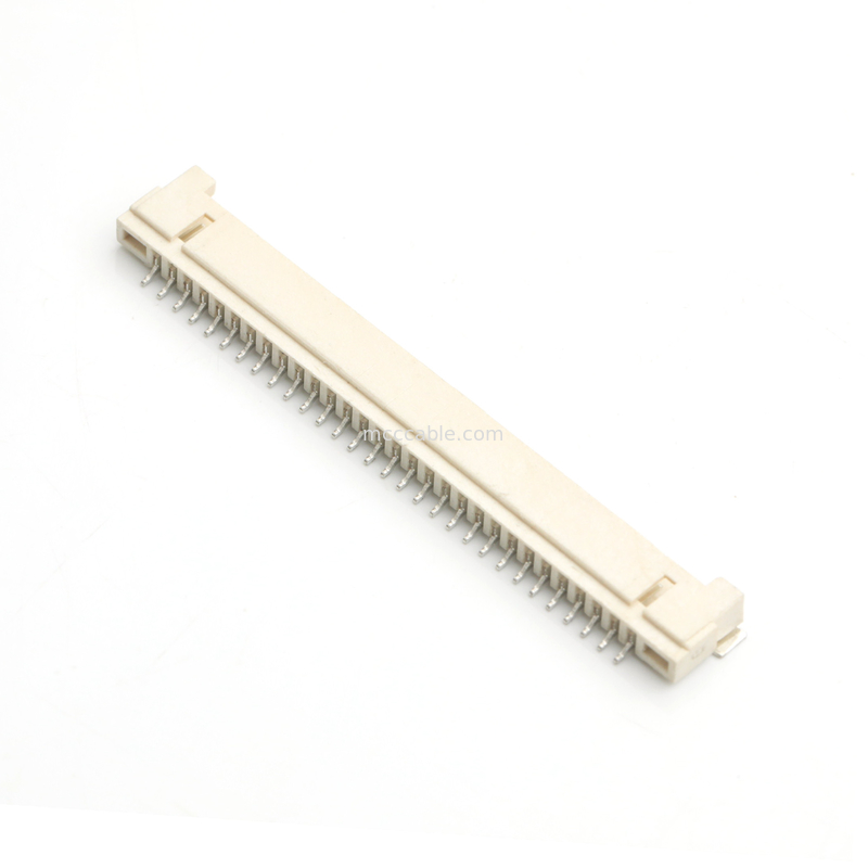 Wysokiej wydajności 30Pin 1,25mm Pitch PCB Connector z przesyłką mocy i niestandardowym paskiem drutu